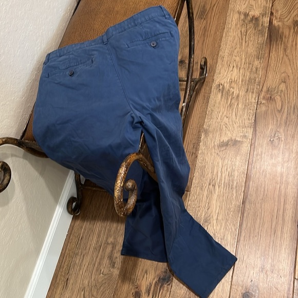 Like New English Laundry Stretch 98% Cotton & 2% Spandex Stone Washed Pants! - Picture 2 of 8